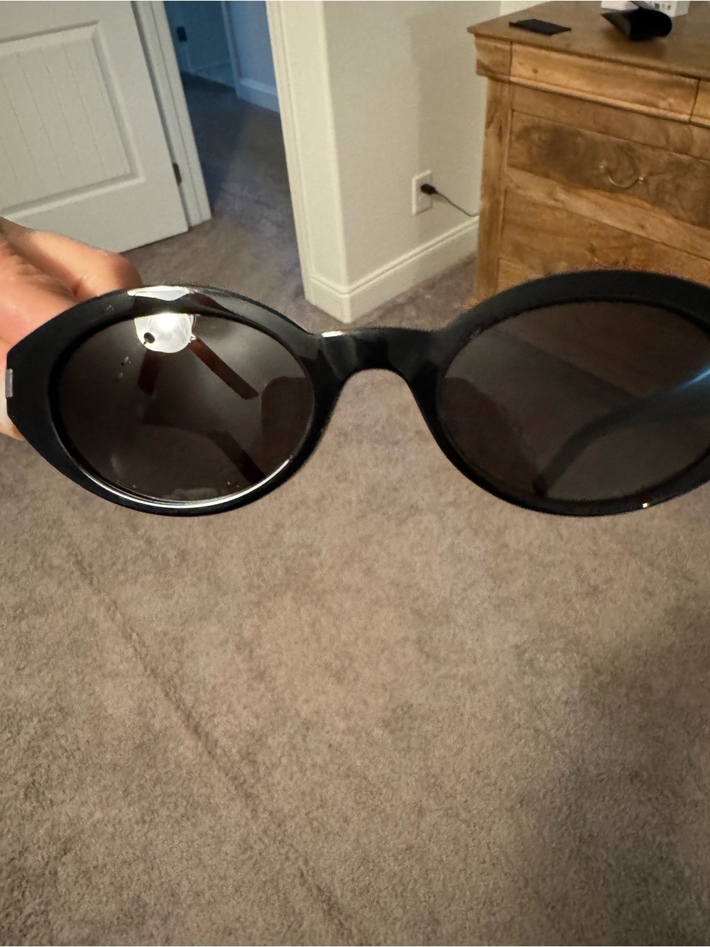 Saint Laurent 567 Black Cat-Eye Sunglasses with Dark Lenses - Picture 7 of 13